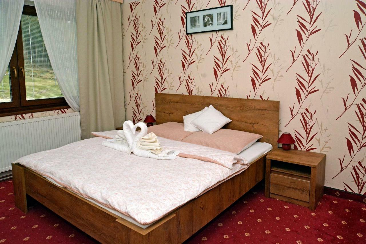 Penzion Horalka Hlinsko Zewnętrze zdjęcie